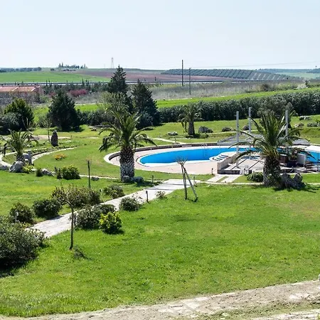 Village Club Néa Fókaia