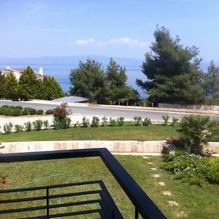 Village Club Néa Fókaia